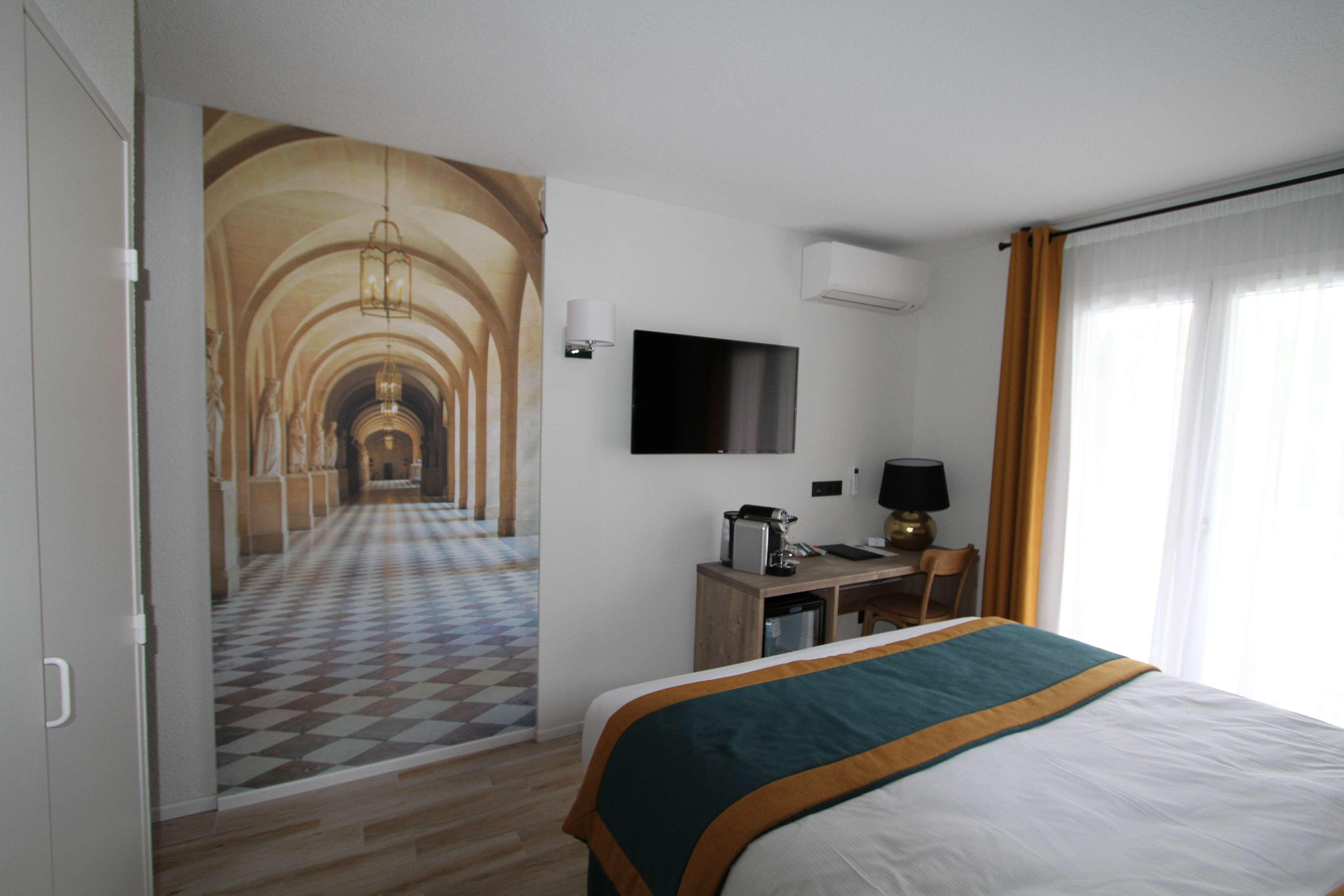 Best Western Le Vauban Prades  Bagian luar foto