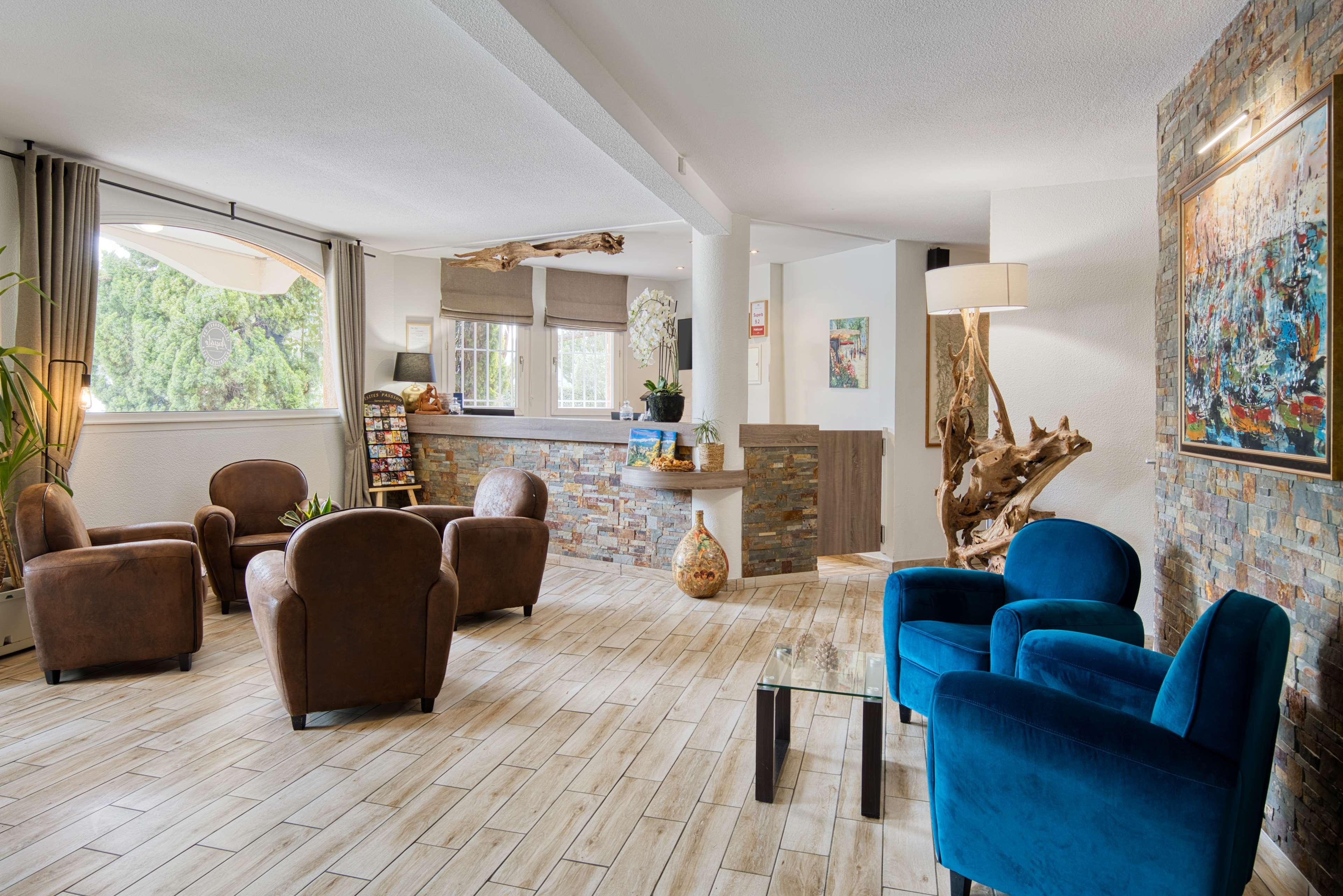 Best Western Le Vauban Prades  Bagian luar foto